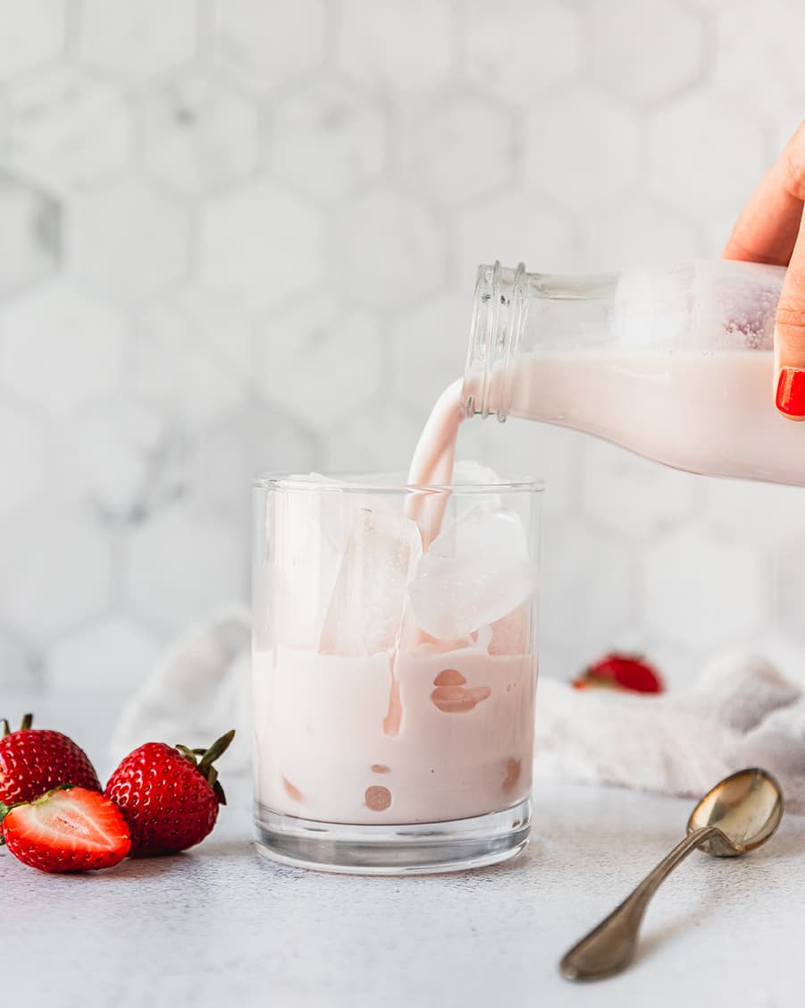 Driscoll's Strawberry Dalgona Coffee